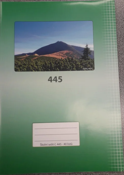 Výprodej SEŠIT A4 445 ČTVEREČKOVANÝ