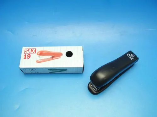 Sešívačka SAX 19 MINI černá Sleva