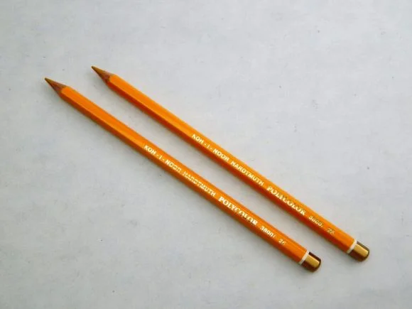 Akce Pastelka 3800/28 okrová zlatá 12 ks POLYCOLOR